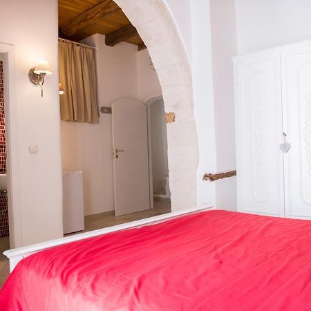 Room'S Cacamece Monopoli Buitenkant foto